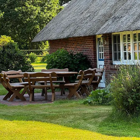 Reet-residenz - Landgut - Und Beachbar Rastede