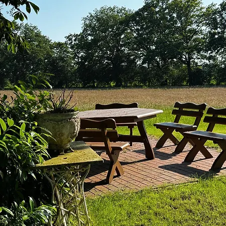 Reet-residenz - Landgut - Und Beachbar